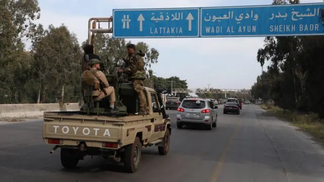 الساحل السوري بين مطالب سياسية ومخاوف الانقسام